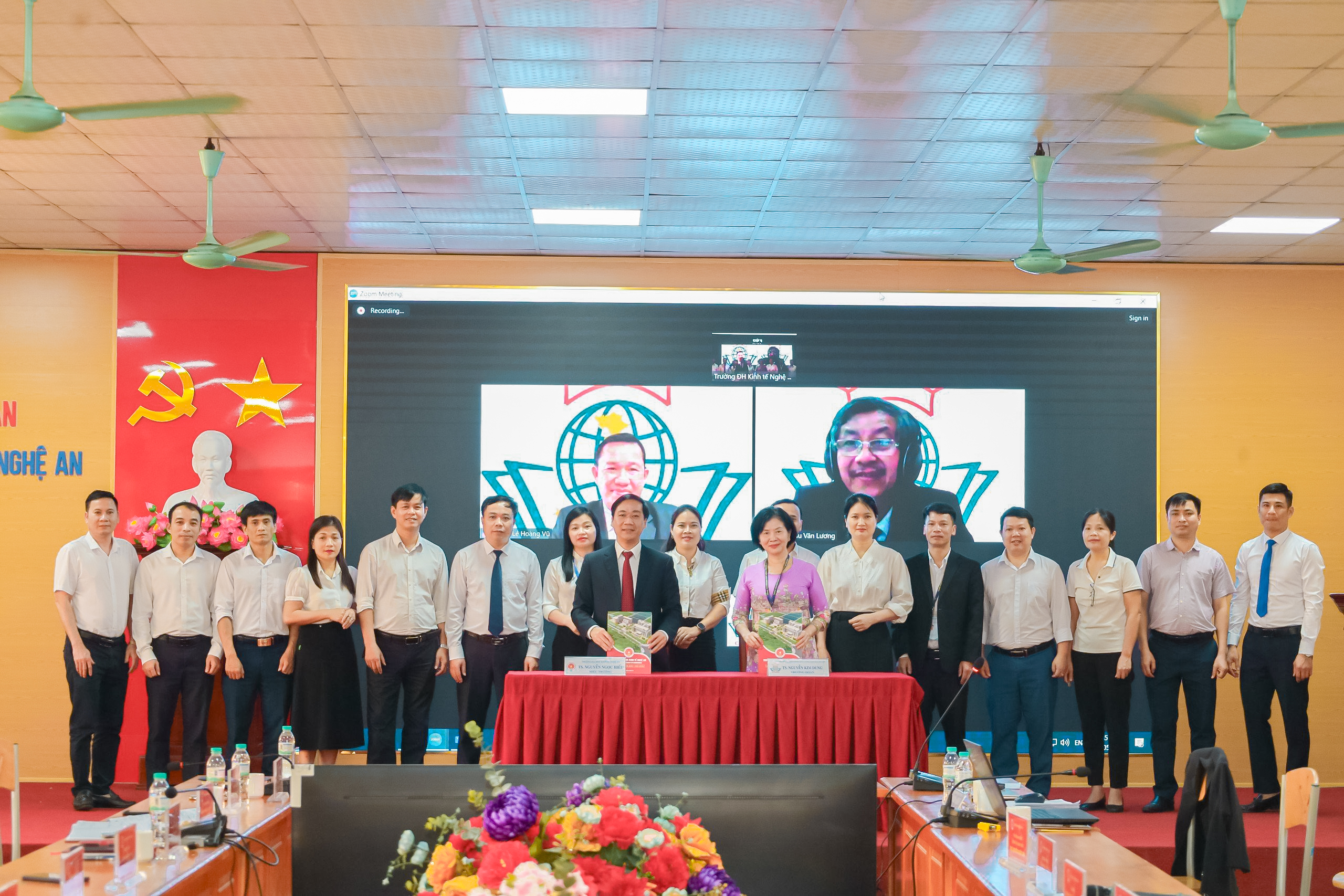 Khảo sát sơ bộ phục vụ Đánh giá ngoài 02 chương trình đào tạo của Trường Đại học Kinh tế Nghệ An