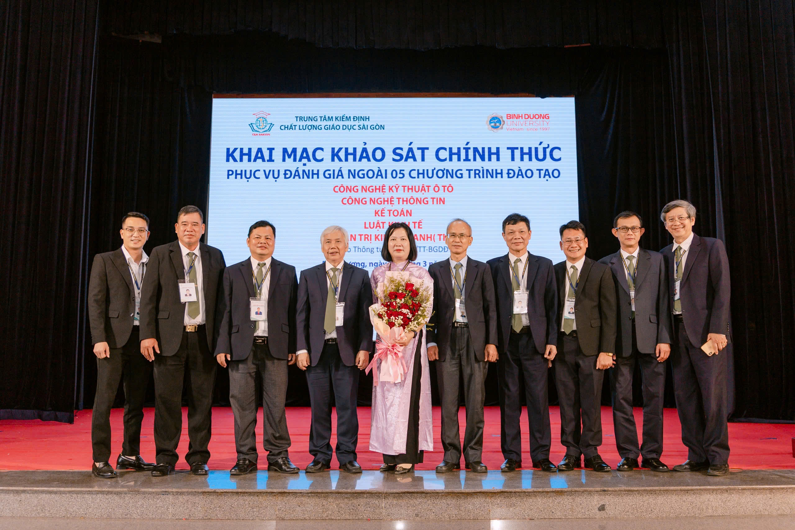 Khai mạc đợt Khảo sát chính thức phục vụ đánh giá ngoài 05 chương trình đào tạo Trường Đại học Bình Dương