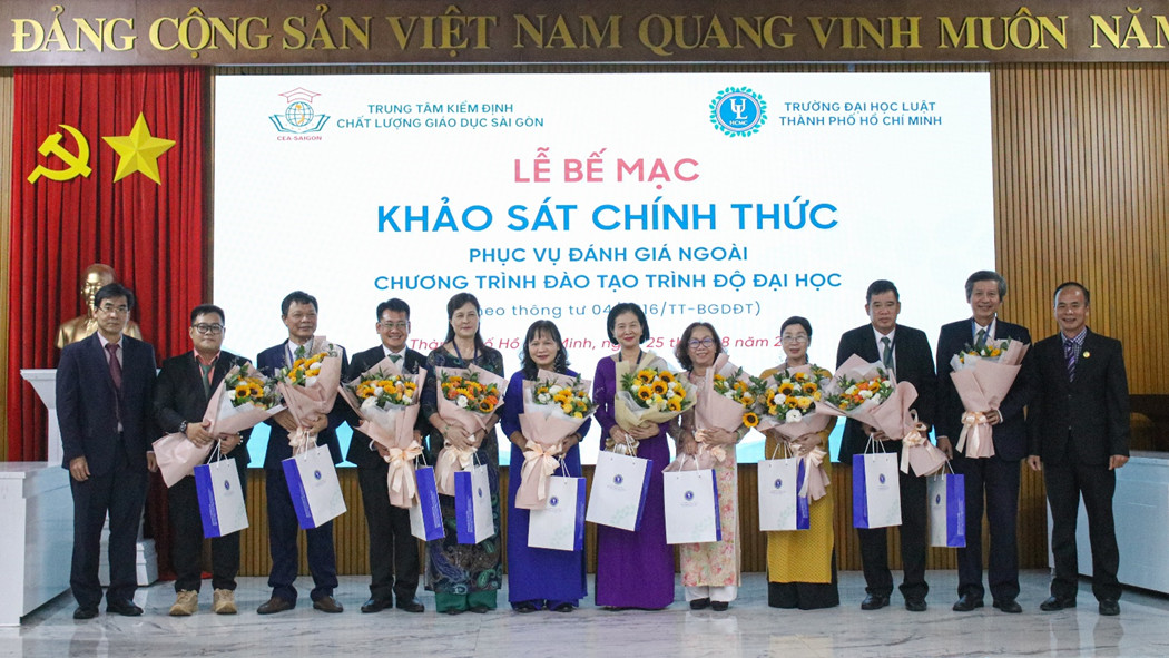 Bế mạc Khảo sát chính thức 07 chương trình đào tạo  của Trường Đại học Luật Thành phố Hồ Chí Minh